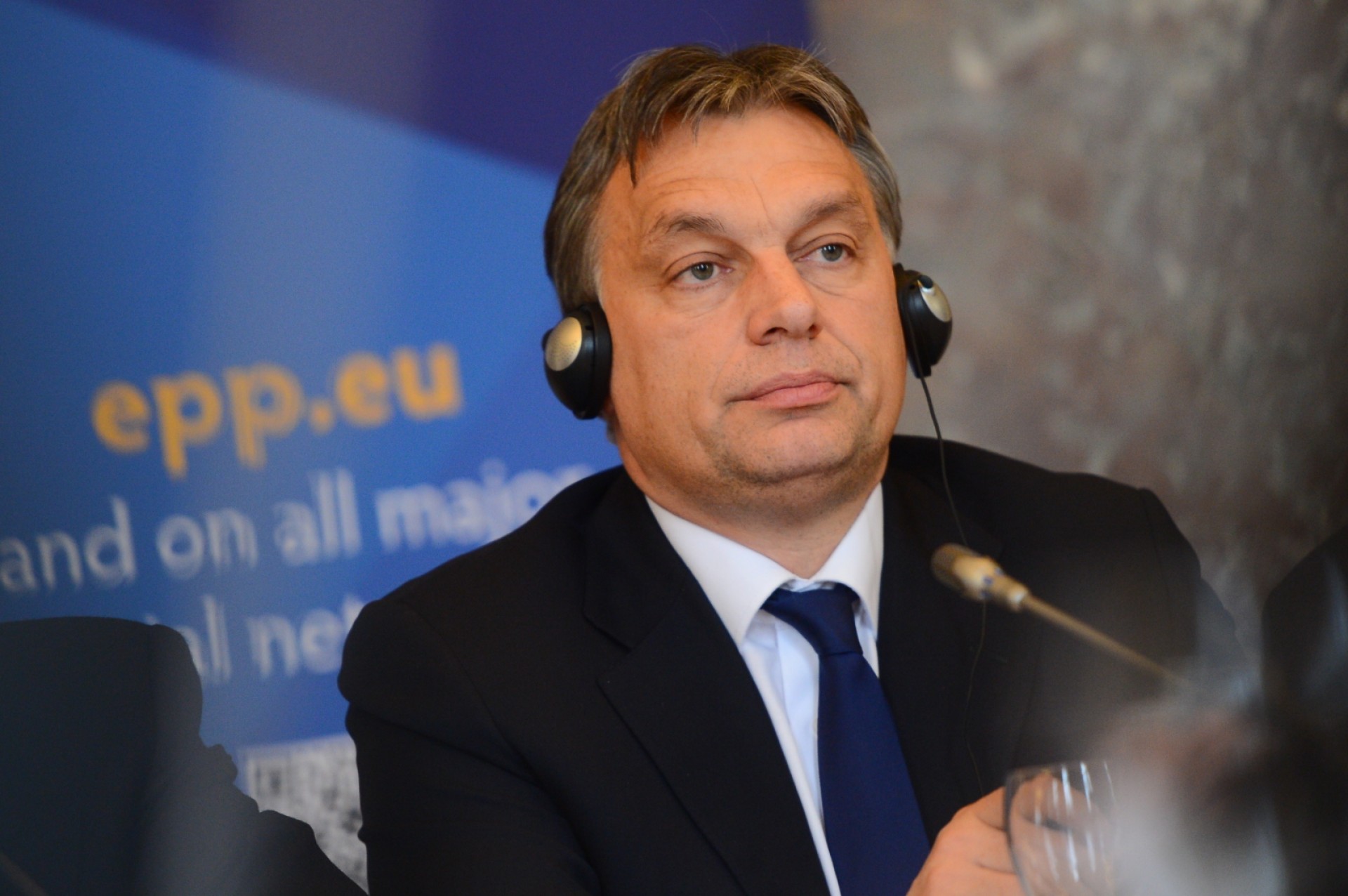 Orbán: nagy államférfi vagy bukott diktátor?